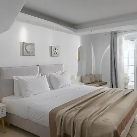 Luxury Platis Gialos: Poolside Retreat * Paradise Beach (Mykonos)