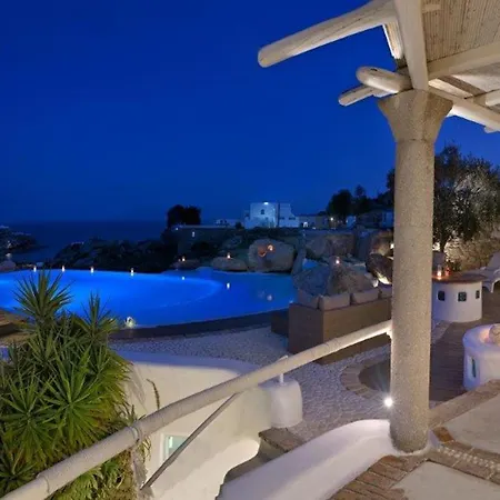 Luxury Platis Gialos: Poolside Retreat Villa Paradise Beach (Mykonos)