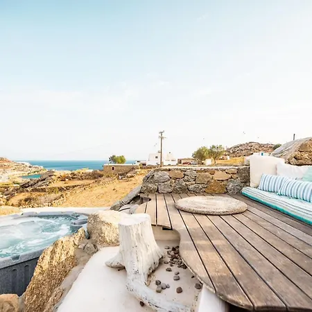 Luxury Platis Gialos: Poolside Retreat * Paradise Beach (Mykonos)