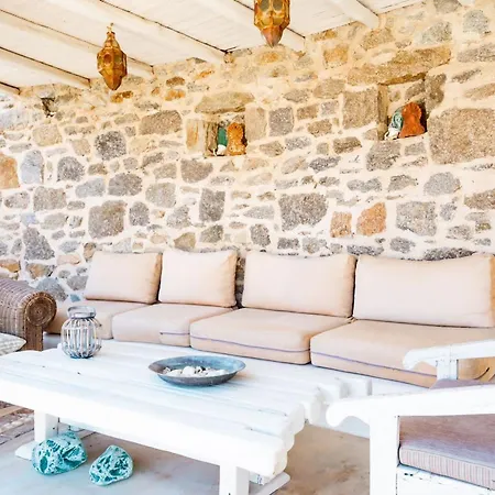 Luxury Platis Gialos: Poolside Retreat Villa Paradise Beach (Mykonos)