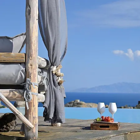 Villa Luxury Platis Gialos: Poolside Retreat Paradise Beach (Mykonos)