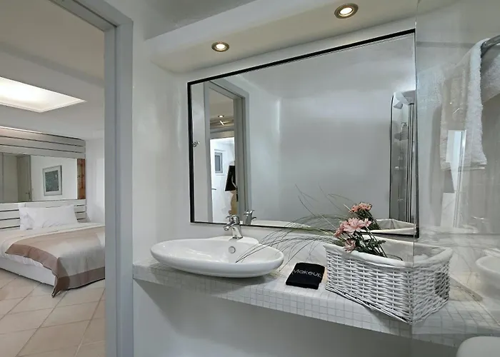 Luxury - Platis Gialos - Pool