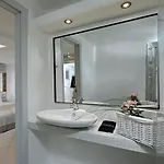 Luxury - Platis Gialos - Pool